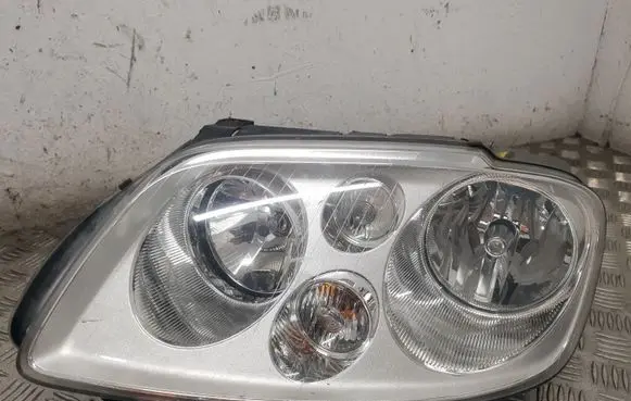 Volkswagen Touran I Headlight/headlamp 1T0941005F 0301205201