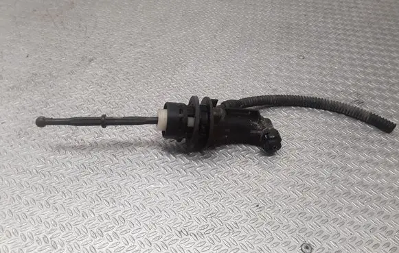 Volkswagen Caddy Clutch master cylinder