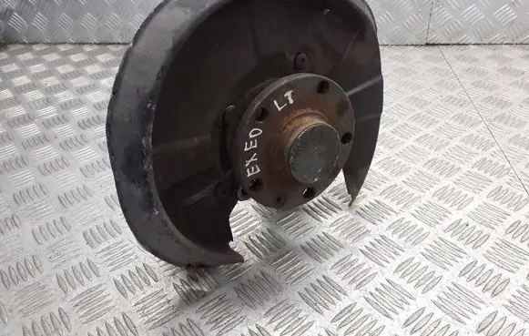 Seat Exeo (3R) Rear wheel hub spindle/knuckle 
