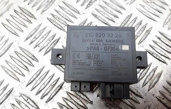Mercedes-Benz C W202 Immobilizer control unit/module 2108203226 5WK4688