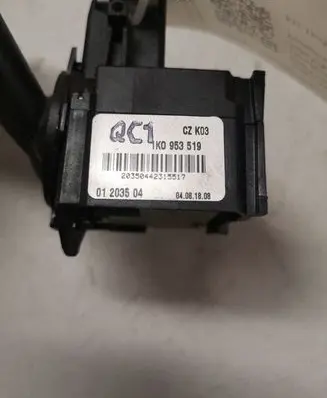 Volkswagen Golf V Wiper control stalk 1K0953519 01203504