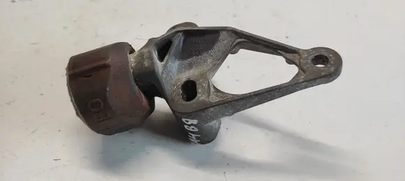 Audi A4 S4 B8 8K Engine mounting bracket 8K0199343C