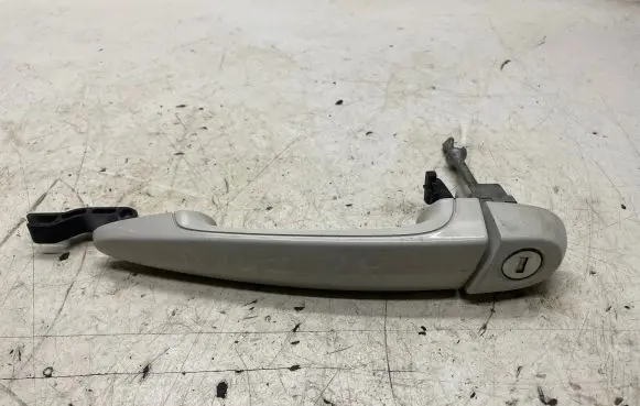 BMW X1 E84 Front door exterior handle 242687