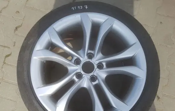 Audi TT TTS Mk2 R18 alloy rim 5X112