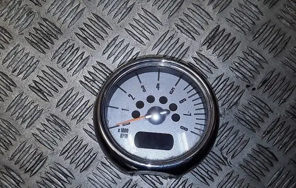 Mini Cooper Hatch Hardtop Speedometer (instrument cluster) 62116936312