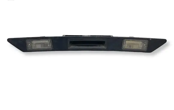 Audi A6 S6 C6 4F Number plate light 8P3827574