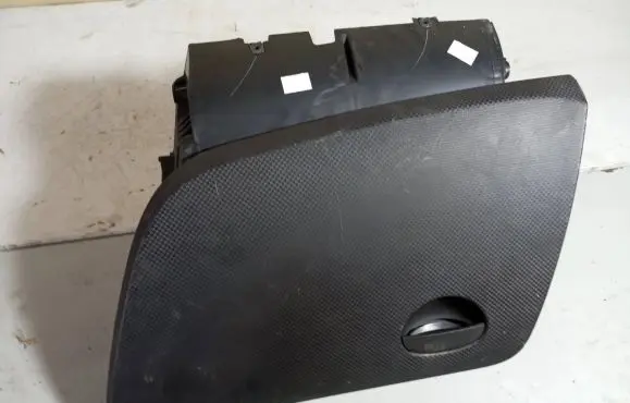 Seat Altea Glove box 5P1857103