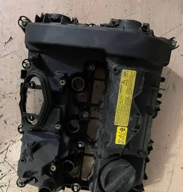 Mini One - Cooper F56 F55 Rocker cam cover 7611277