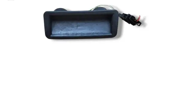 Skoda Fabia Mk1 (6Y) Tailgate/boot open switch button 6Y8327574