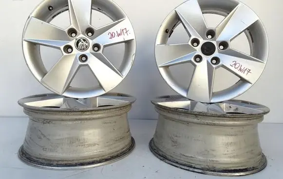 Skoda Octavia Mk3 (5E) Original wheel cap 