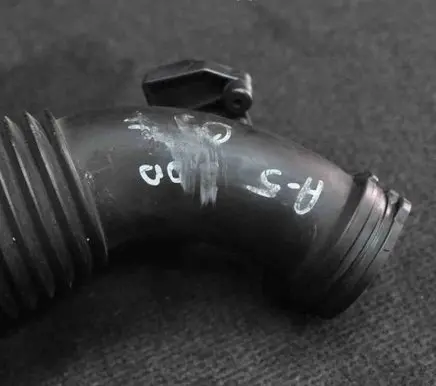 Audi A5 8T 8F Air intake hose/pipe