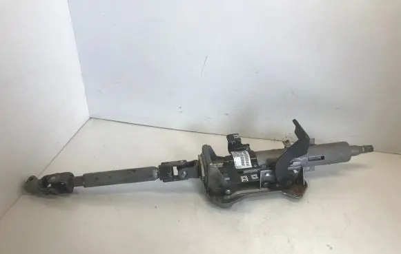 Steering wheel axle set
