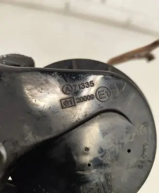 Opel Signum Horn signal A28657625