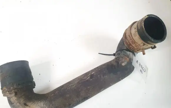 Intercooler hose/pipe
