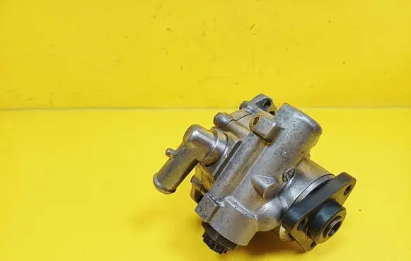 Fiat Bravo Power steering pump 91130