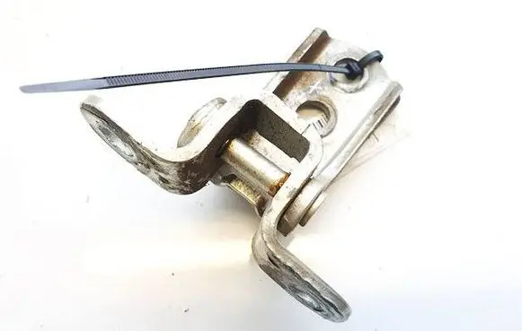 Toyota Corolla E120 E130 Rear door lower hinge 