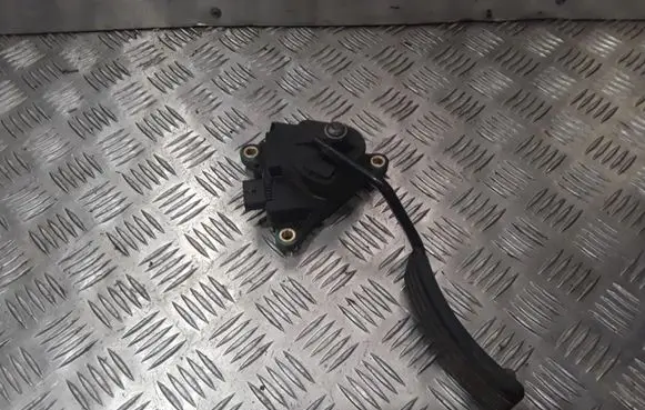 Renault Scenic II - Grand scenic II Accelerator throttle pedal 8200159647