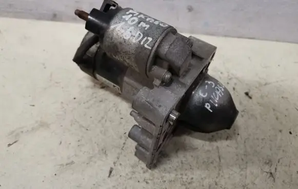 Citroen C3 Picasso Starter motor 9688268580 M000T93581