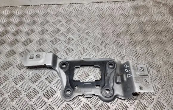 Ford Focus other engine part C83FE JX6117C938AB