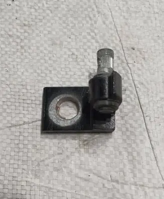 Porsche Cayenne (92A) Front door lower hinge 