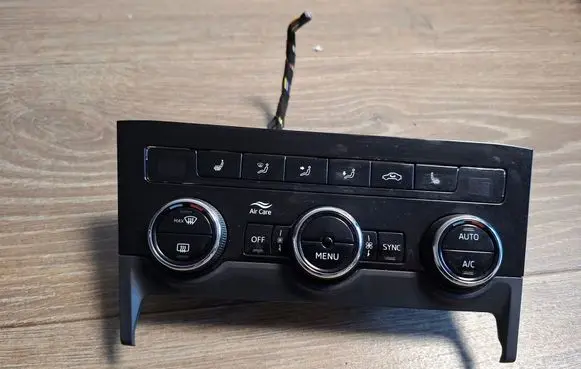 Skoda Karoq Interior fan control switch 565907044BM