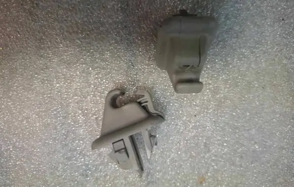 Volvo S80 Sun visor clip/hook/bracket 24837