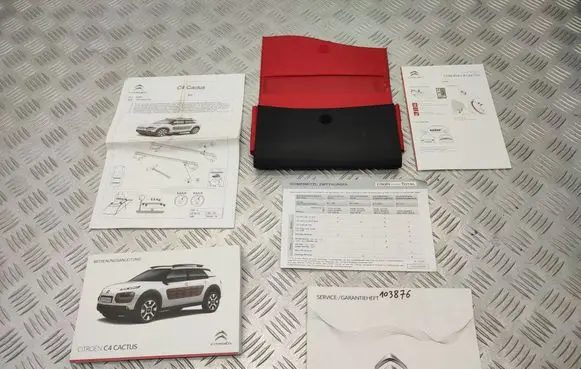 Citroen C4 Cactus Owners service history hand book 