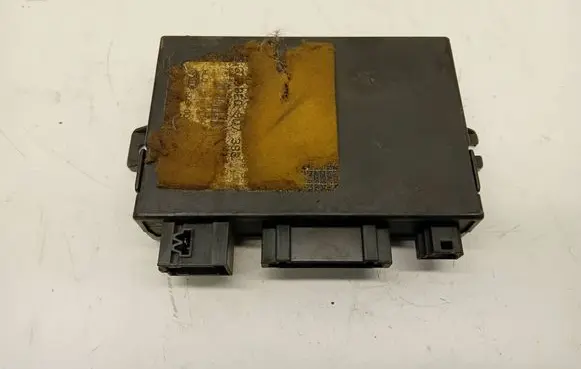 Audi A4 S4 B6 8E 8H Tow bar trailer control unit/module 8E0907383