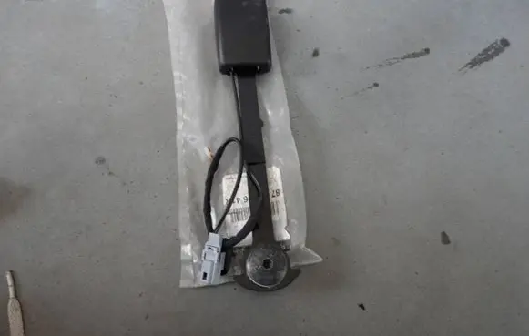 Renault Megane IV Front seatbelt buckle 878174641R