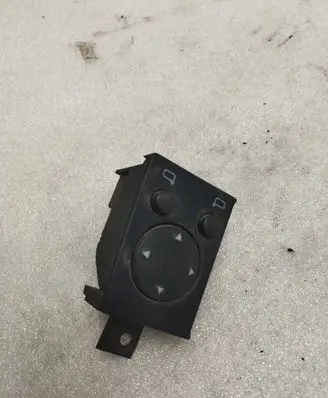Audi A6 S6 C4 4A Wing mirror switch 4A0959565 03838201