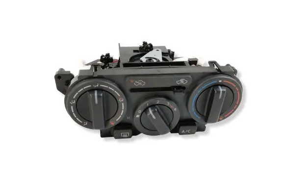 Nissan Pulsar Climate control unit 275103ZL0A
