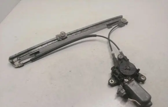 Peugeot 806 Front door window regulator with motor 111387