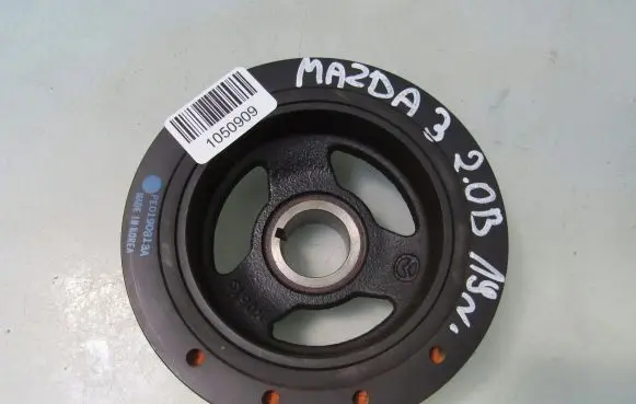 Mazda 3 Crankshaft pulley PE0190813A