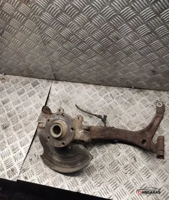 Volkswagen PASSAT B5.5 Front wheel hub