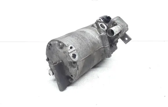Mercedes-Benz C W205 Air conditioning (A/C) compressor (pump) A0008302800
