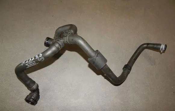 Audi Q5 SQ5 Engine coolant pipe/hose 8R0265344Q
