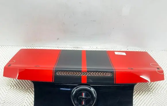Ford Mustang V Tailgate/trunk/boot lid 