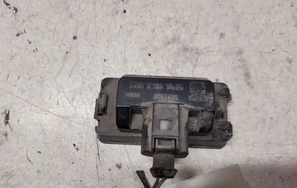 Seat Altea Number plate light 5P0943021