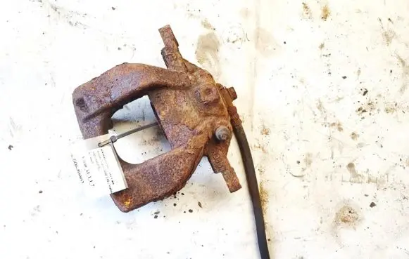 Toyota Verso Front brake caliper