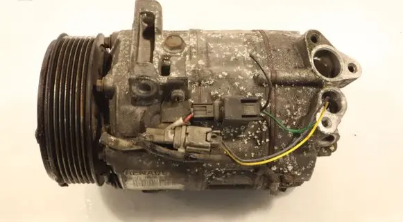 Renault Laguna III Air conditioning (A/C) compressor (pump) 8200890987