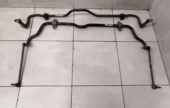 Mercedes-Benz A W176 Front anti-roll bar/sway bar A2463203411 A1763200111