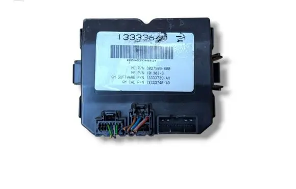 Opel Insignia A Tailgate/trunk control unit/module 13333640
