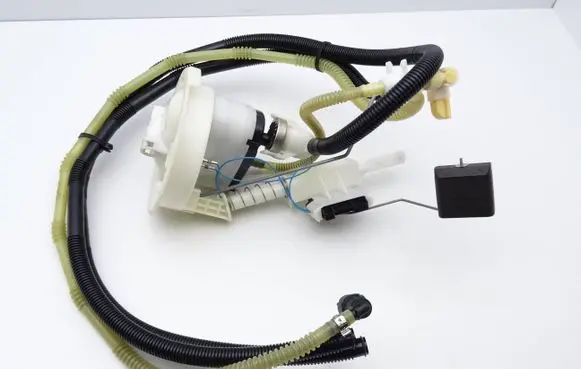BMW 3 E90 E91 Fuel level sensor 6763851