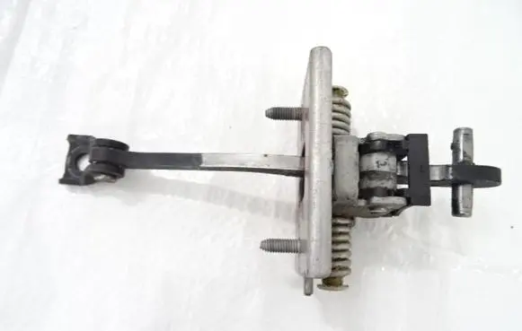 Peugeot 5008 Front door check strap stopper 