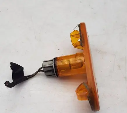 Mercedes-Benz Sprinter W906 Front fender indicator light A049044