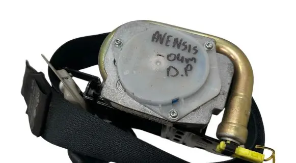 Toyota Avensis T250 Front seatbelt 7321005050 060504