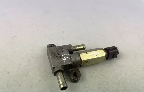 Subaru Legacy Idle control valve (regulator) 16632AA001