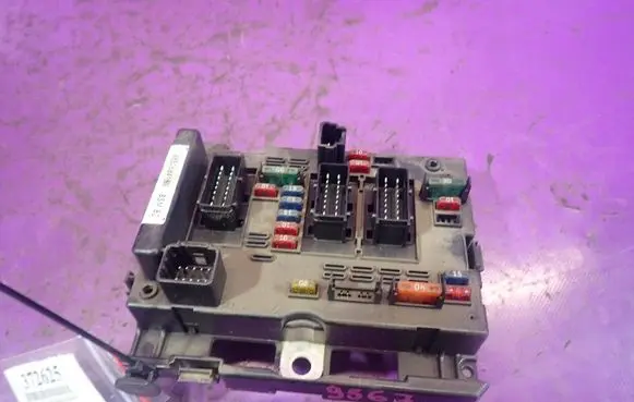 Peugeot 206 CC Fuse box set