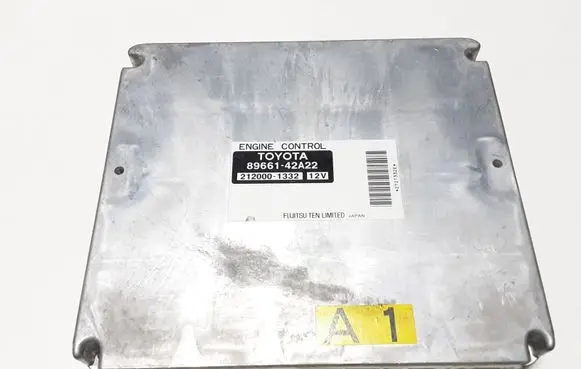 Toyota RAV 4 (XA20) Engine control unit/module 8966142A22 2120001332