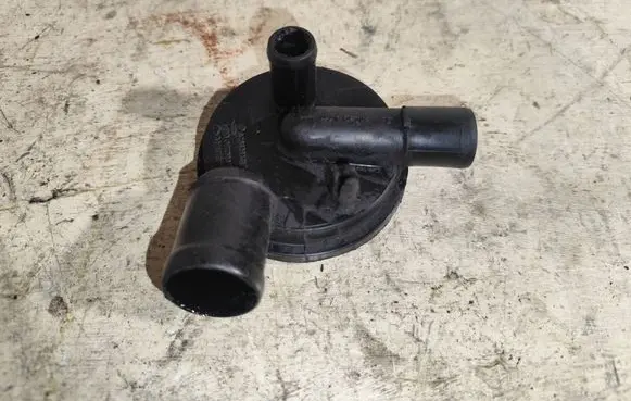 Breather/breather pipe/hose